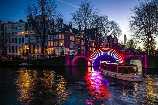 amsterdam boat tour light festival